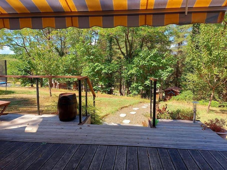 Chalet Au Milieu De La Foret Avec Lac A Proximite Layrac Екстер'єр фото